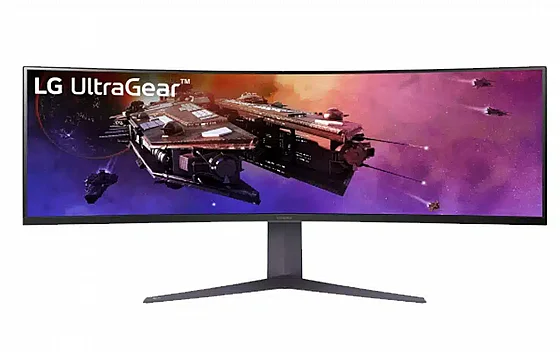 ��� ���� 45 ���� UltraGear DQHD ���� VESA